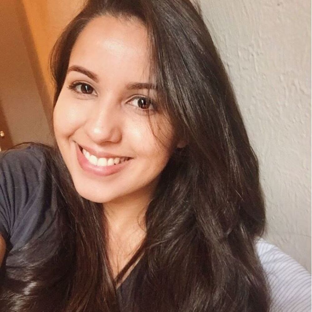 Meet your Posher, Fernanda